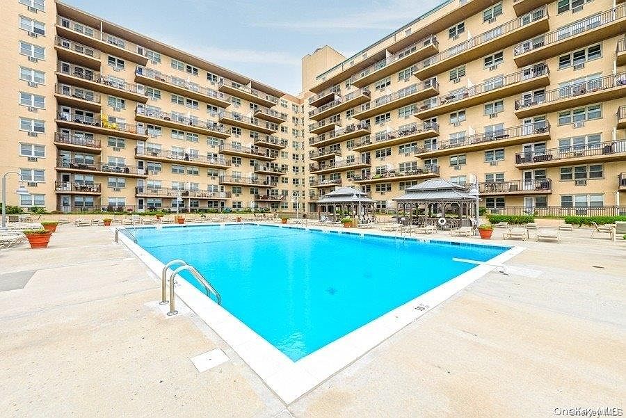 1st image of 25 Neptune Boulevard #6g