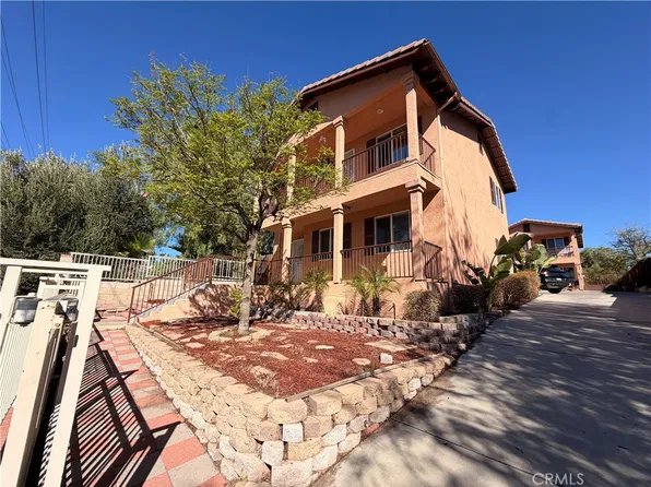 905 W Sumner Ave #B & A, Lake Elsinore, CA 92530
