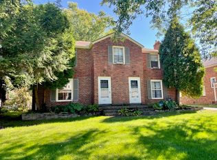 523 Townview Cir E, Mansfield, OH 44907