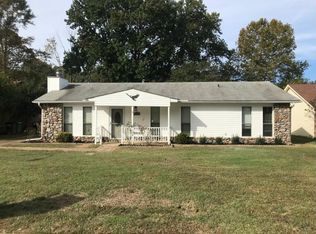 8305 Oakridge Rd, Sherwood, AR 72120