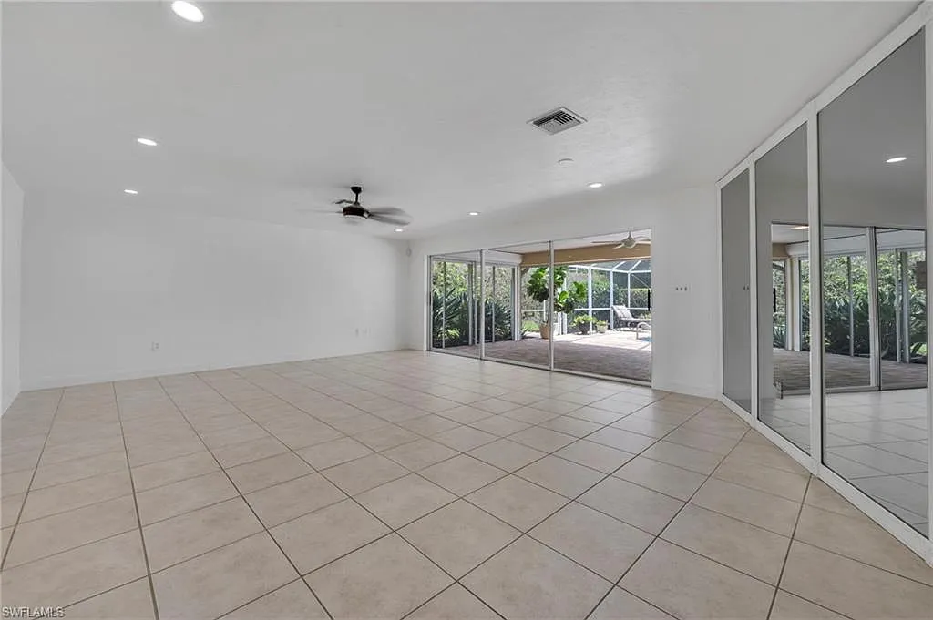 3 bed, 2.0 bath, 1808 sqft, $15,000 — Photo 4
