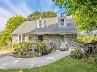 73 Ridgewood Avenue, Selden, NY 11784