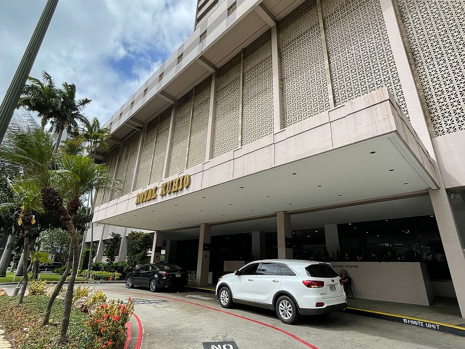 1st image of 2240 Kuhio Ave APT 3502