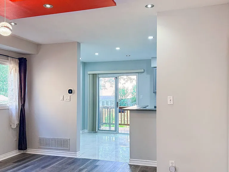 717 Mirage Pl — Photo 15