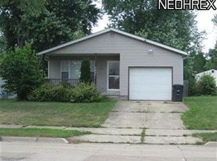 2861 Shelburn Ave, Akron, OH
