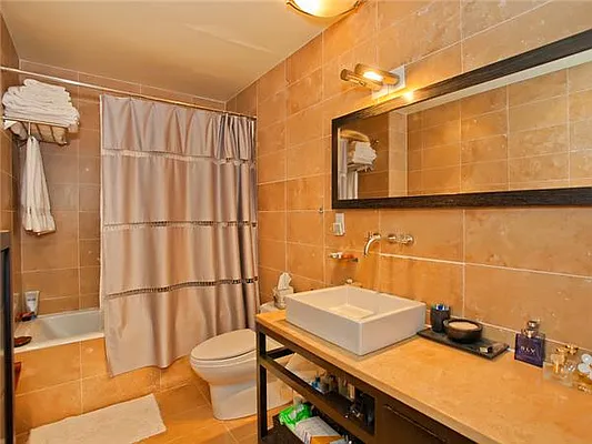 Rented by Avenue Sotheby's International Realty | media 10