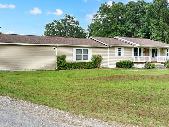 4th image of 150 Arbor Ln