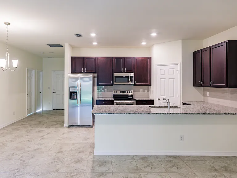 1176 Navigator Rd — Photo 2