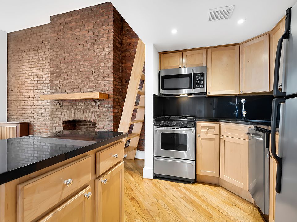 1st image of 122 E 27th St APT 3A