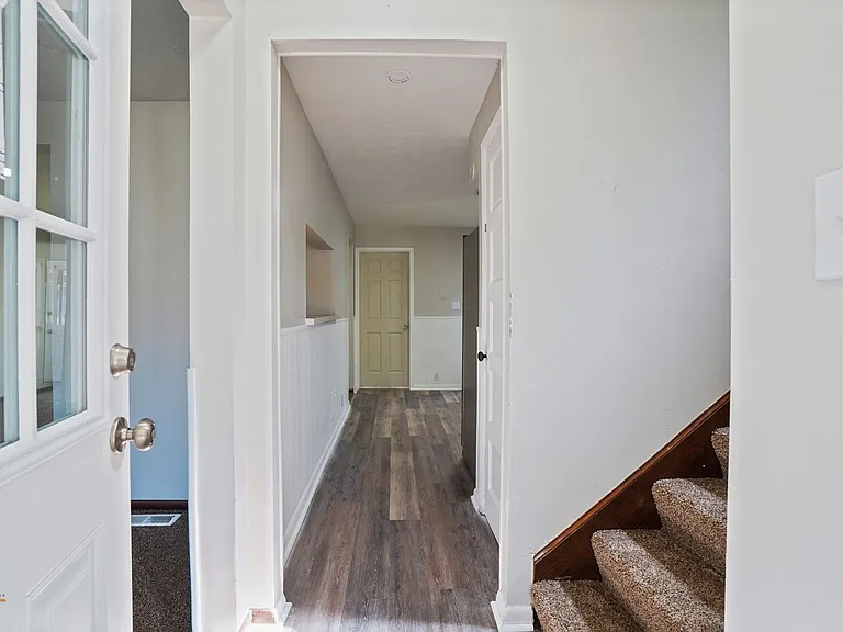 588 Mount Vernon Rd — Photo 10