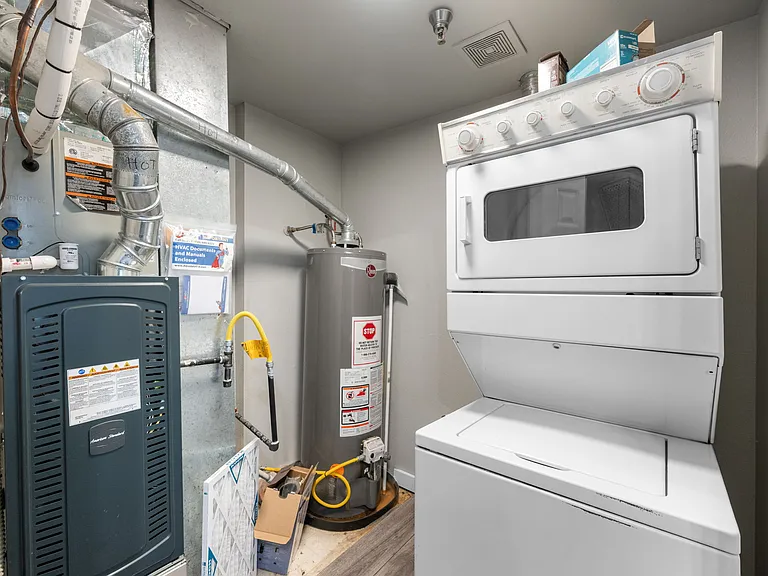 2575 S Syracuse Way #H201 — Photo 7