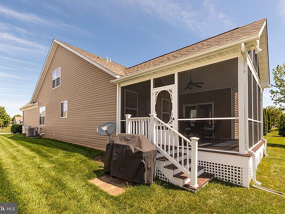 2nd image of 31766 Chablis Ln #76