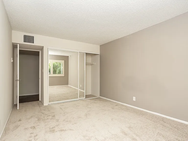 The Terrace Apartments — Photo 62