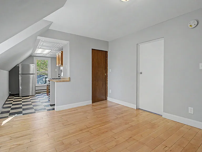 1426 Washington St NE #2 — Photo 12