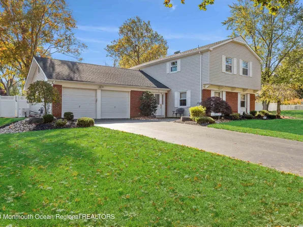 4 Fairview Road, Marlboro, NJ 07746
