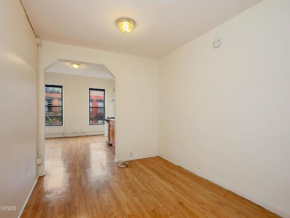 1st image of 446 W 46th St APT 15