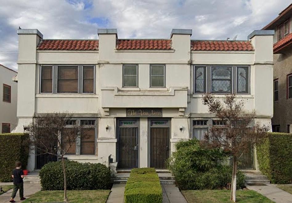 1st image of 1557 N Van Ness Ave