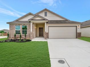 1041 Eagle Xing, Seguin, TX 78155