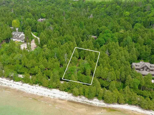 0 Cedar Point Ln #3, Mackinac Island, MI 49757