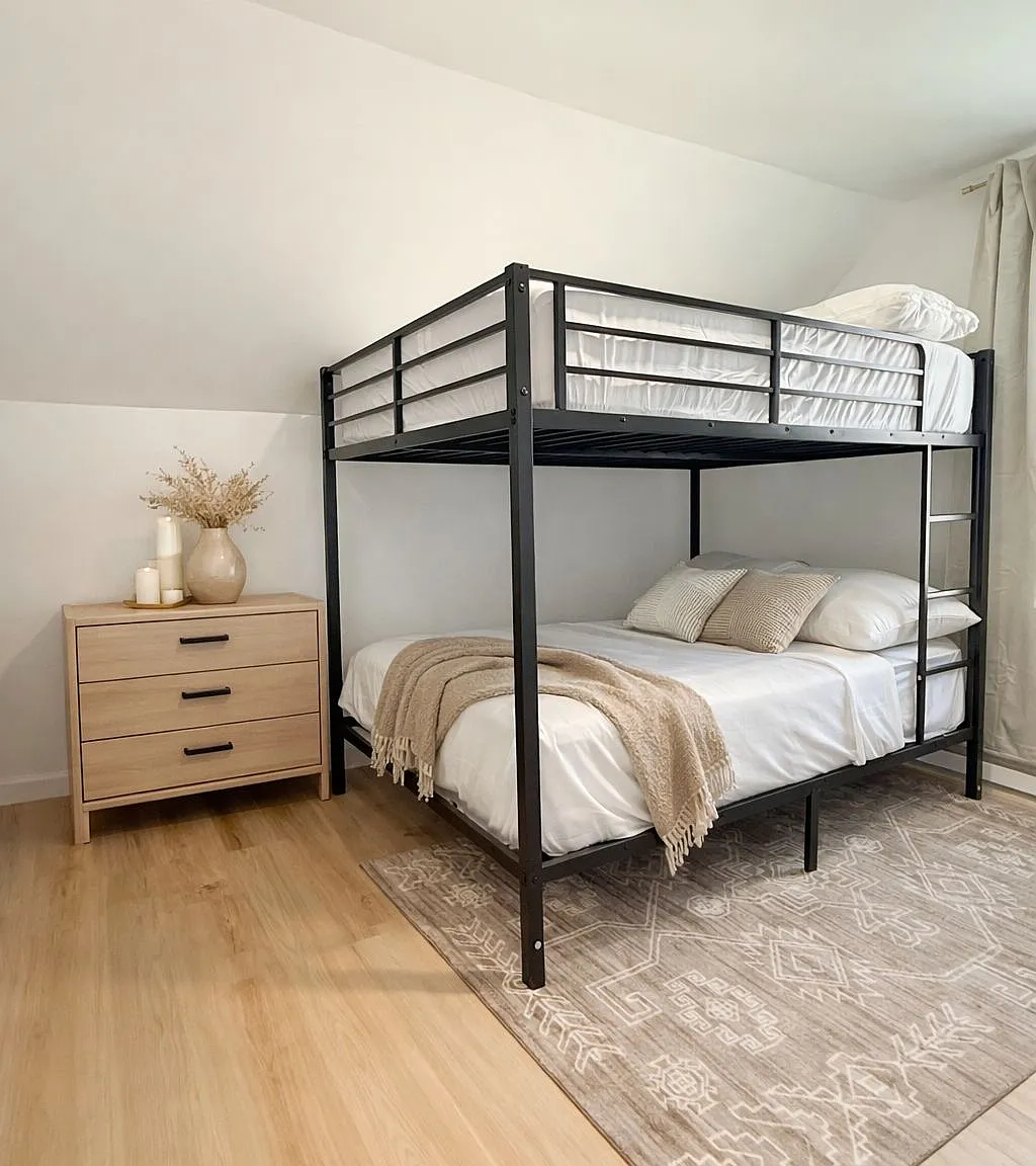 2 bed, 1000 sqft, $2,100 — Photo 4