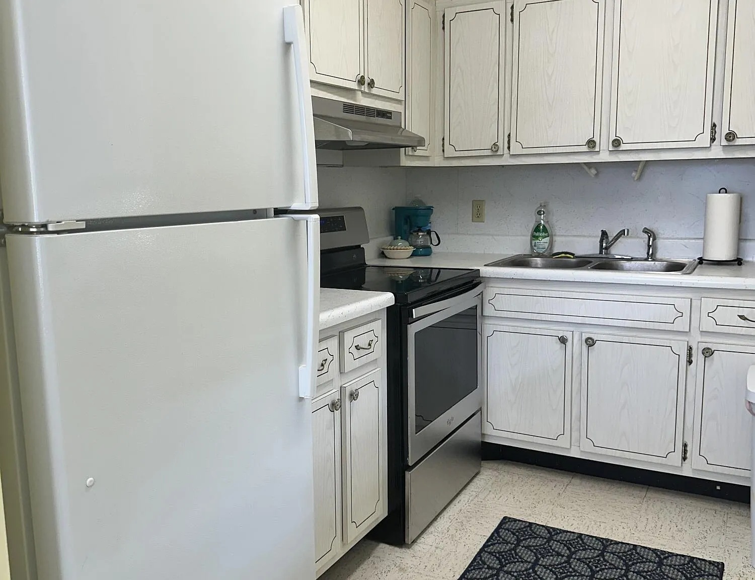 1 bed, 1.0 bath, 720 sqft, $1,275 — Photo 4