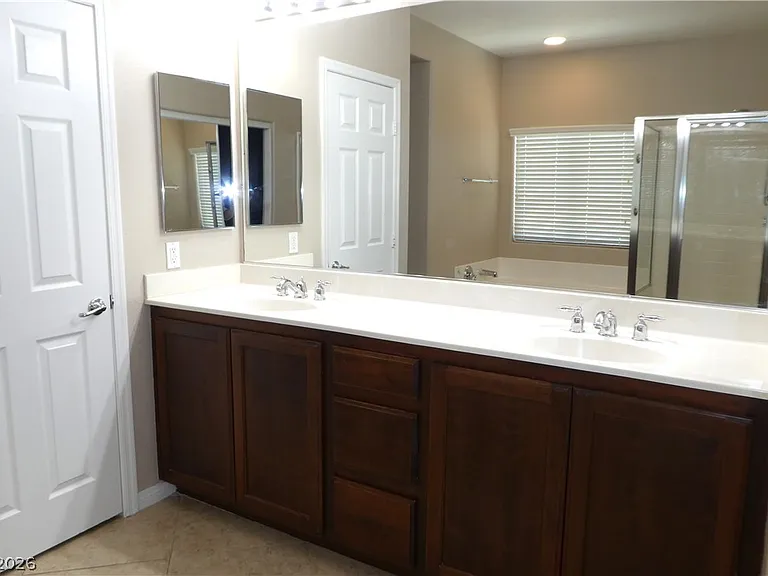 4054 Lower Saxon Ave — Photo 31