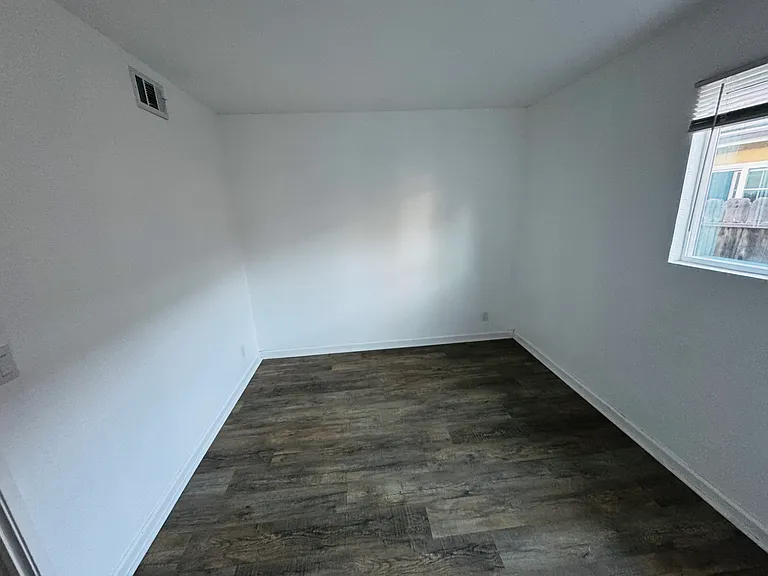 641 Adobe Cir — Photo 22