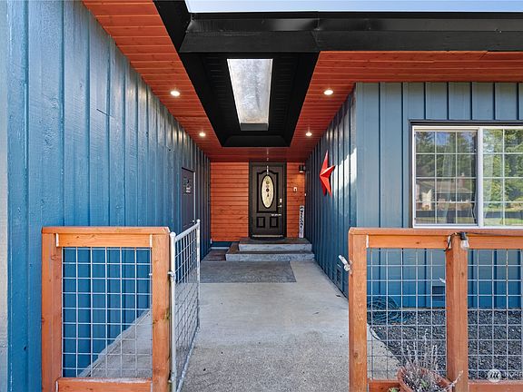 2nd image of 513 Bel Aire Avenue