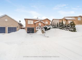 92 Snowy Owl Cres, Barrie, ON L4M6P8