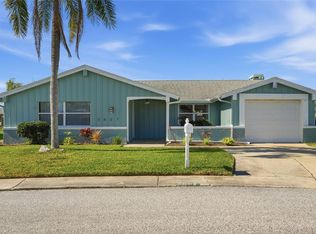 3627 Ortona Dr, Holiday, FL 34691