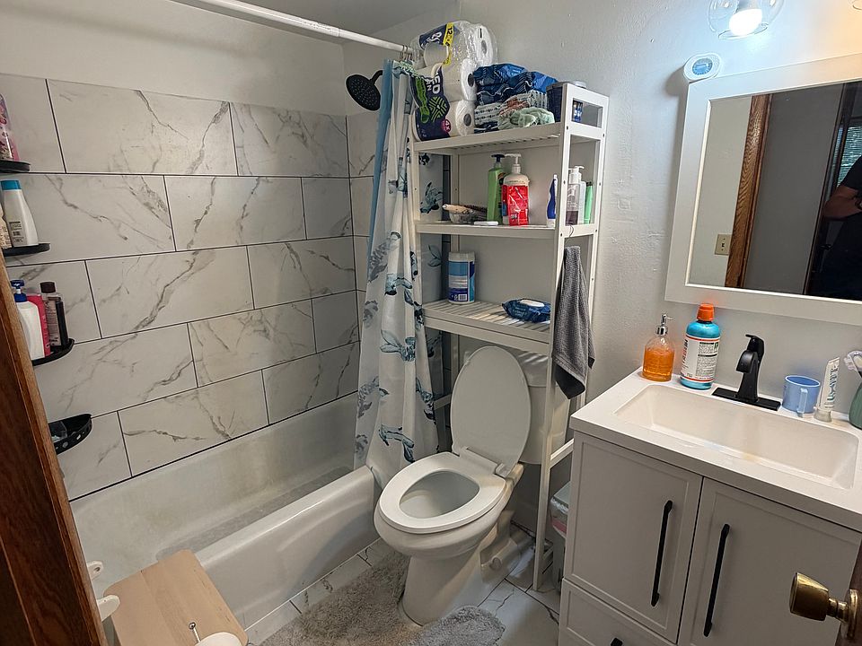 1st image of 4421 W Arthur Ct #201