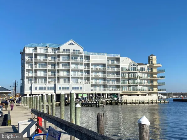 1021 Main St Unit 204, Crisfield, MD 21817