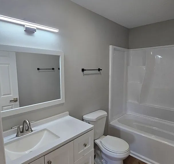 3459 Bloomingdale Rd #6 — Photo 15