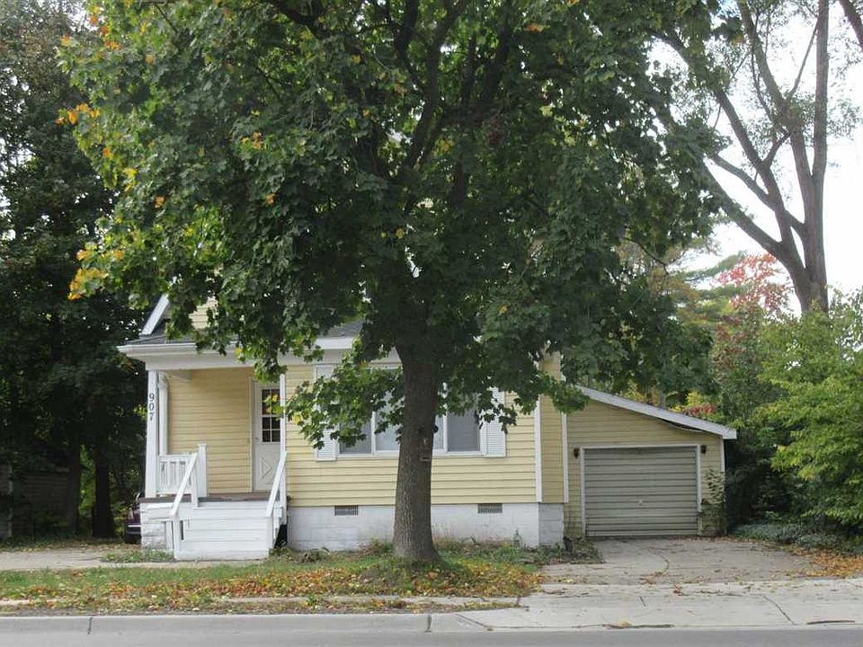 1st image of 907 Eastman Ave
