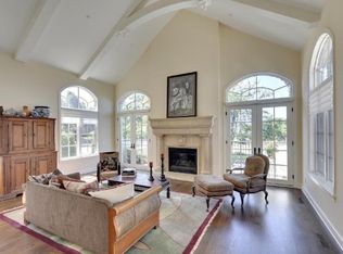 1600 Carriage Path, Golden Valley, MN 55422