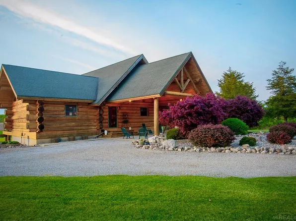 13612 W Beecher Rd, Hudson, MI 49247