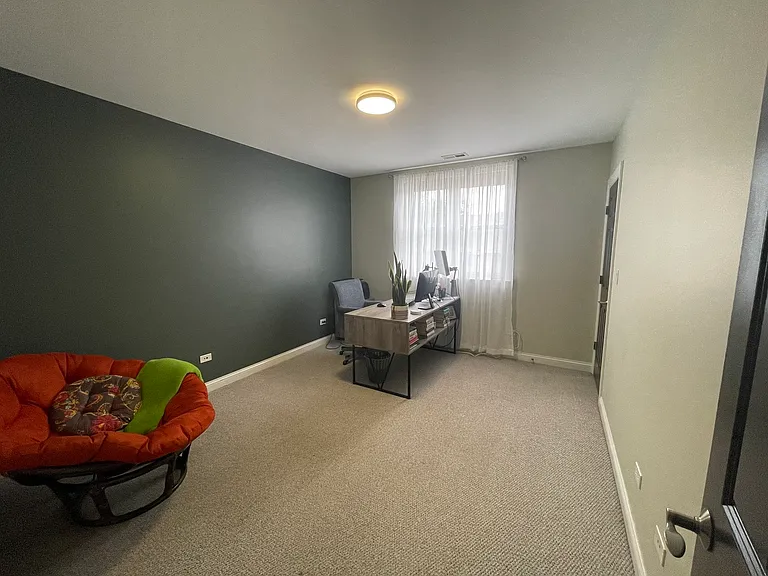 301 S Leavitt St #2N — Photo 9