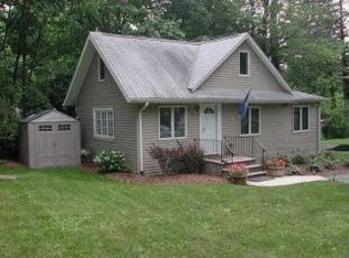 213 Lakeshore Dr, West Milford, NJ 07421