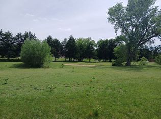 3212 E Water Well Rd, Salina, KS 67401