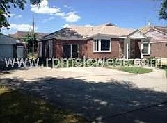 1st image of 1086 N Sterling Dr