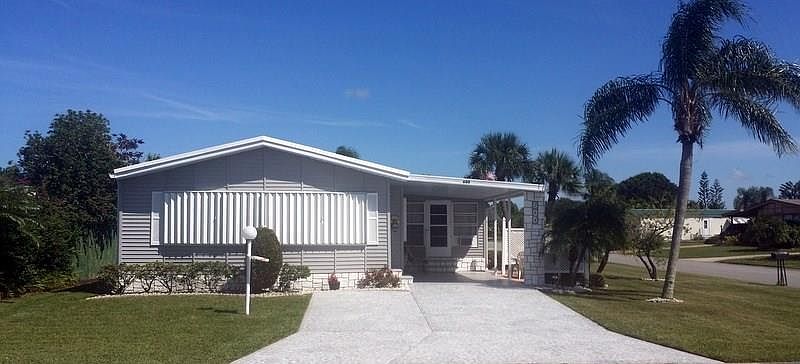 1st image of 600 Oleander Cir