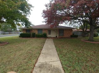 7251 Church Park Dr, Fort Worth, TX 76133