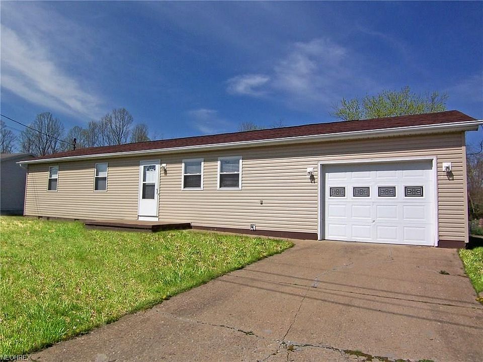 1st image of 106 Ash Cir