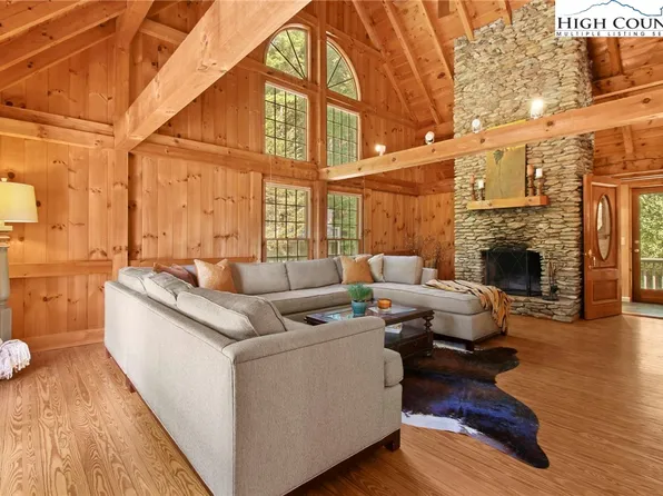 189 White Oak Trail, Banner Elk, NC 28604