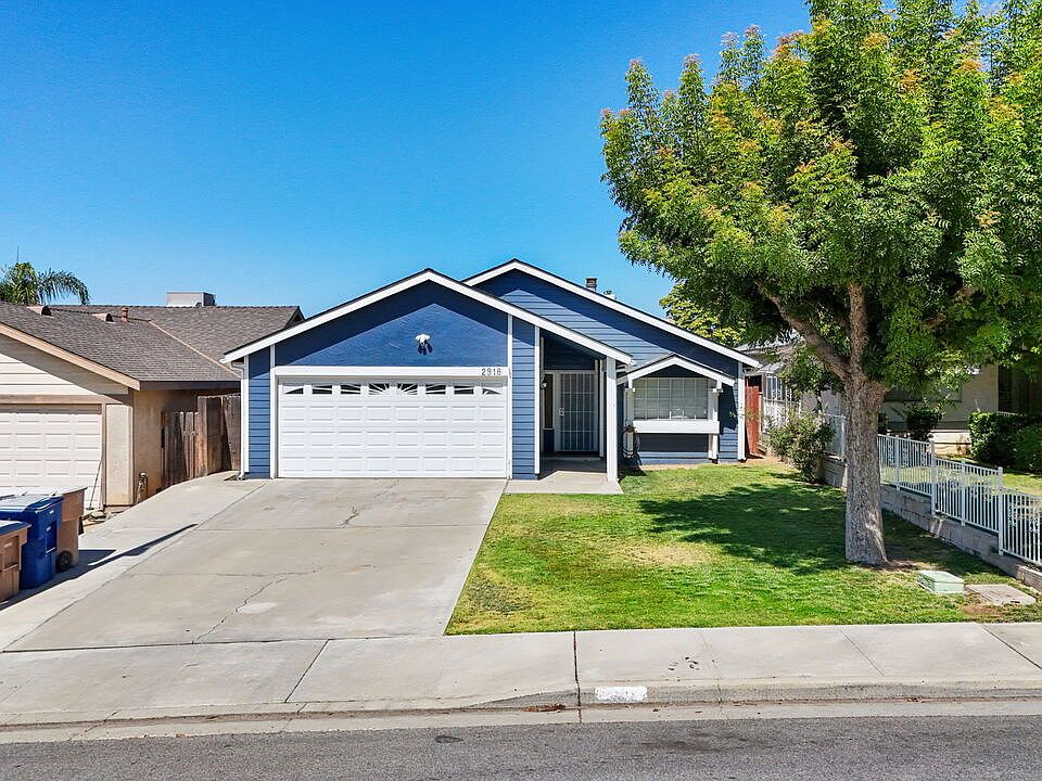 1st image of 2918 La Costa St