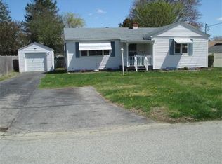 67 Lawrence St, Swansea, MA 02777