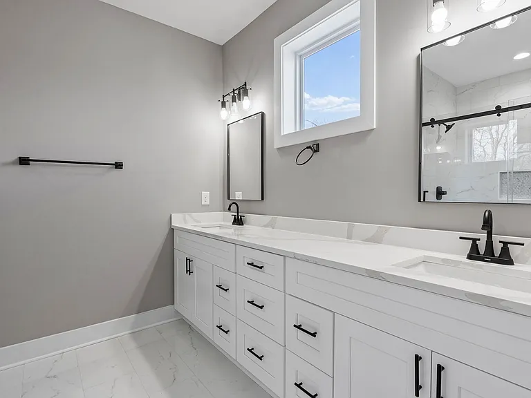 752B Croley Dr — Photo 12