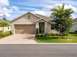 20476 Camino Torcido Loop, North Fort Myers, FL 33917