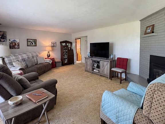 2nd image of 616 Vermillion Ct
