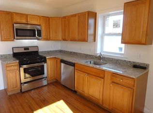 81 Temple St #2, Somerville, MA 02145